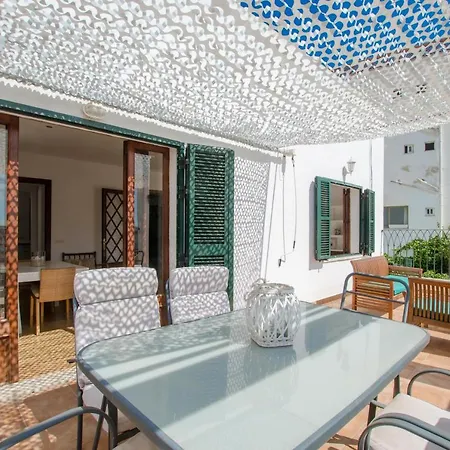 Yourhouse Ca Na Salera בקתה