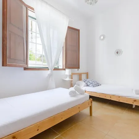 בקתה Yourhouse Ca Na Salera *